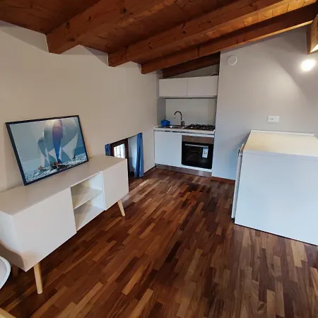 Al Lago Apartment Riva del Garda