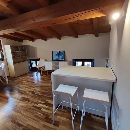 Apartment Al Lago